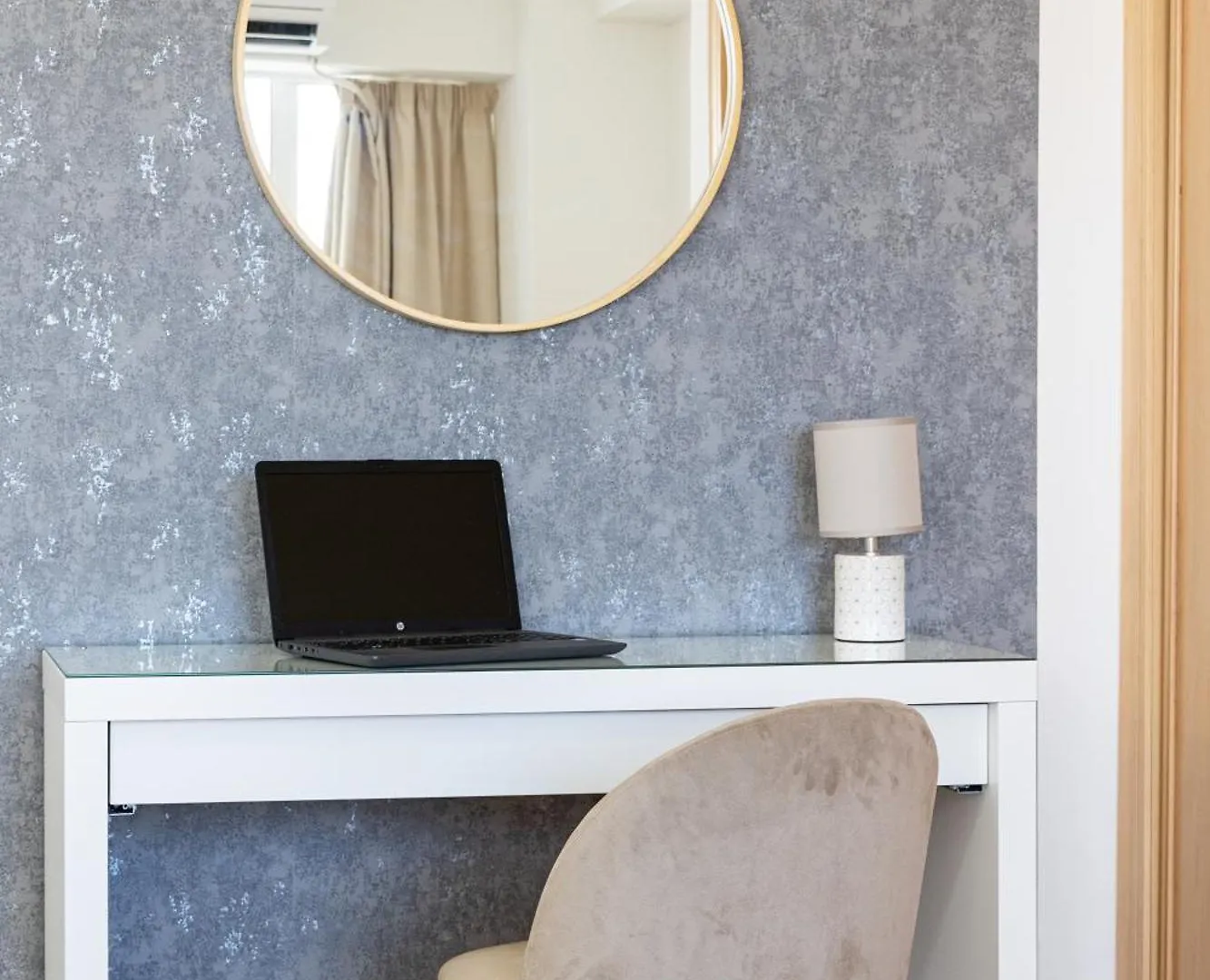 Blonzu Camboya Apartment Torremolinos